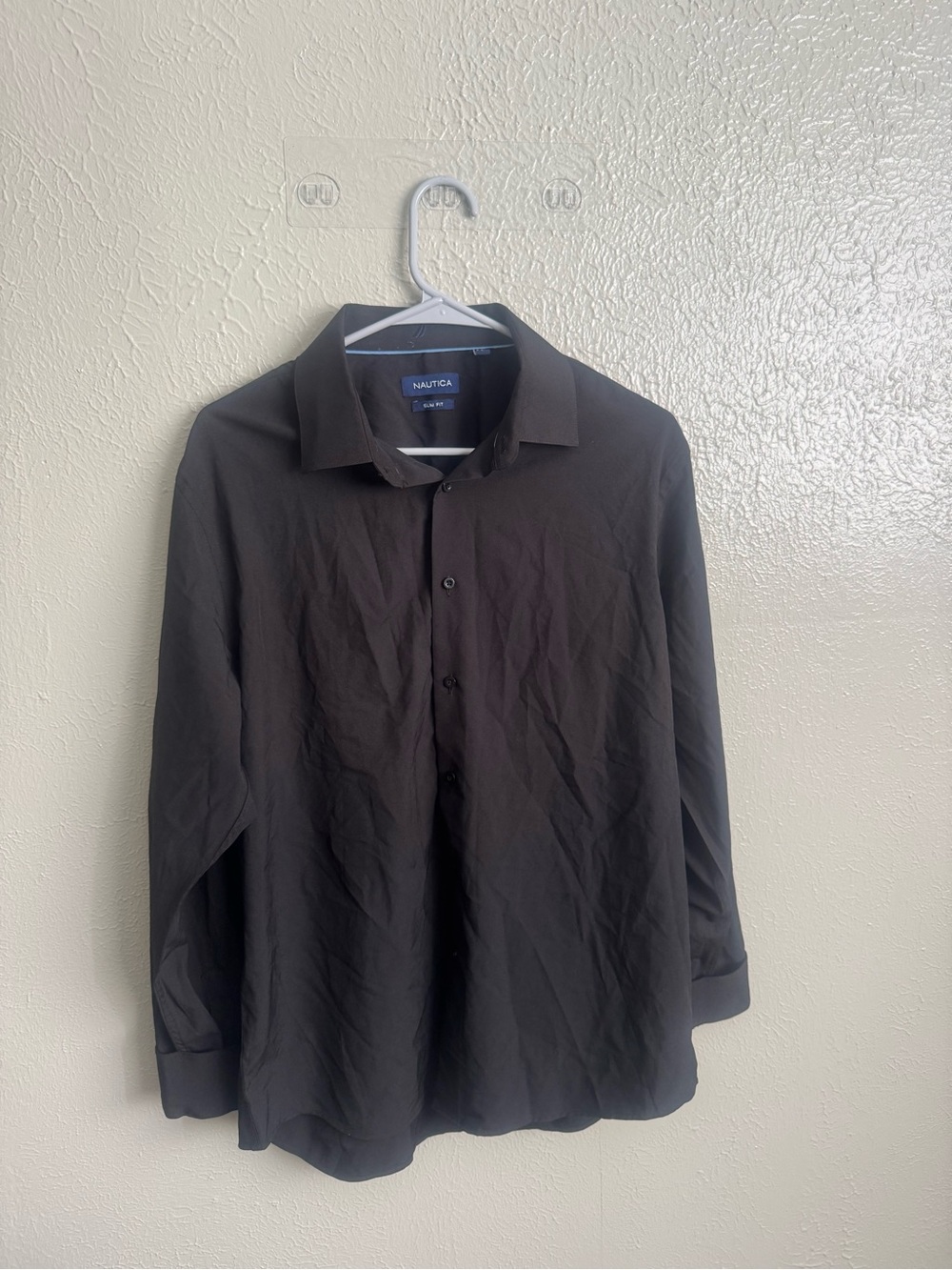 Nautica Men's Black Long-Sleeve Dress Shirt